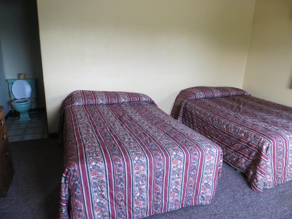 Lincoln Lodge Motel Clarks Hill Room photo